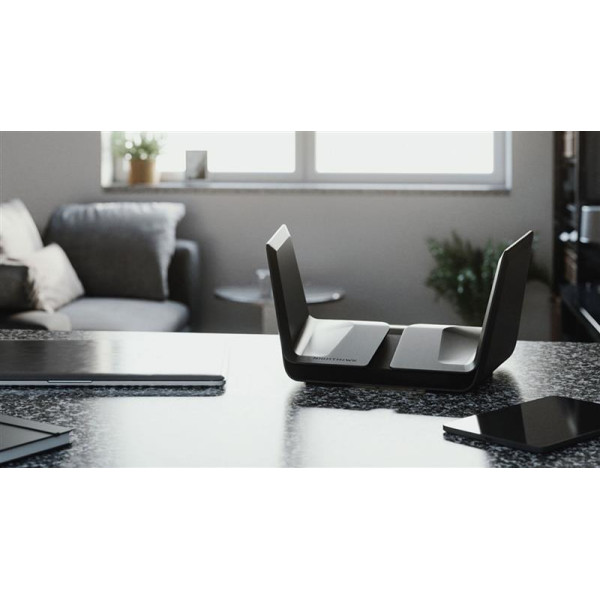Купити Маршрутизатор Netgear Nighthawk AX12 (RAX120-100EUS)