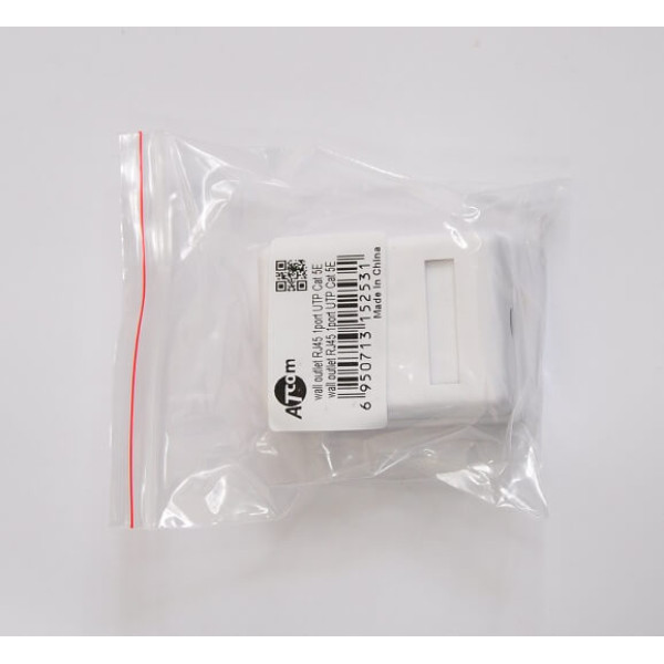 Купити Розетка UTP 8P8C RJ45 1порт , накладна, біла