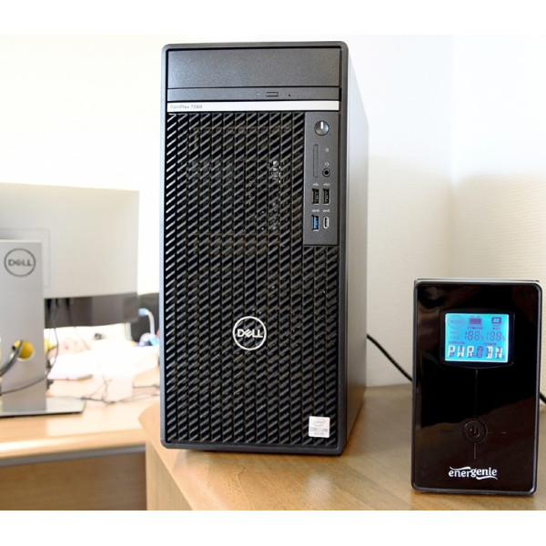 Купити Джерело безперебійного живлення EnerGenie EG-UPS-032 850VA, Line Int., AVR, 2xIEC+1xSchuko, USB, LCD, RJ11