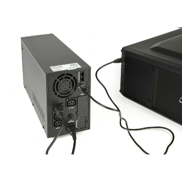Купити Джерело безперебійного живлення EnerGenie EG-UPS-PS2000-01 2000VA, Line Int., AVR, 3xIEC, метал