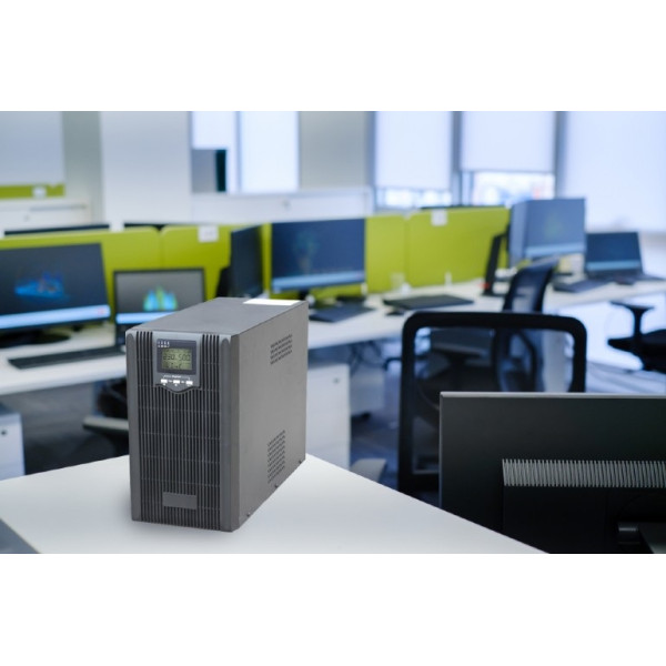 Купити Джерело безперебійного живлення EnerGenie EG-UPS-PS2000-01 2000VA, Line Int., AVR, 3xIEC, метал