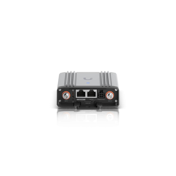 Купить Бездротовий маршрутизатор Ubiquiti Mobile Router Industrial (UMR-industrial)