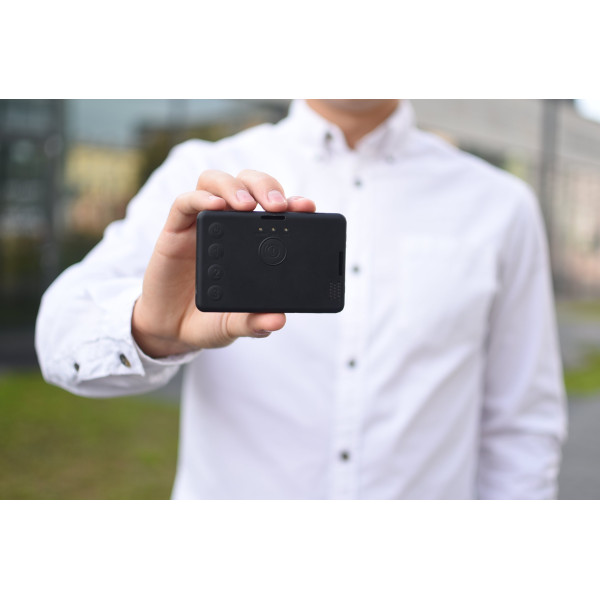 Купити Персональний GPS трекер Teltonika WORKER BADGE PLUS GH5200