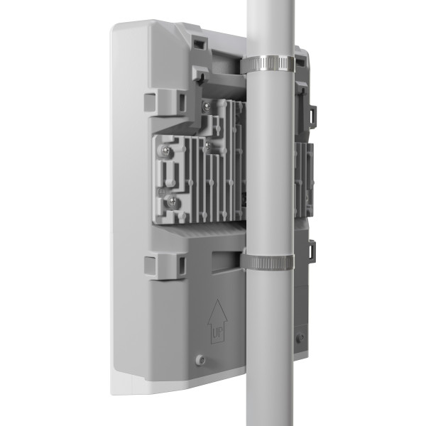 Купить Комутатор MikroTik netFiber 9 (CRS310-1G-5S-4S+OUT)