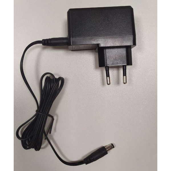 Купити Блок живлення для маршрутизатора Tenda AC10 (9V/1A) (AC10 adapter)
